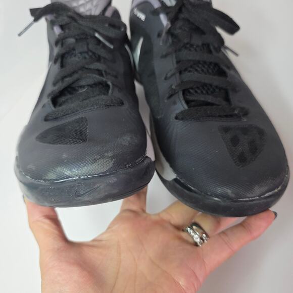Nike Zoom 10.5 Volly Hyperspike volleyball Shoes BlacknSilver logo accent Active - Picture 14 of 14
